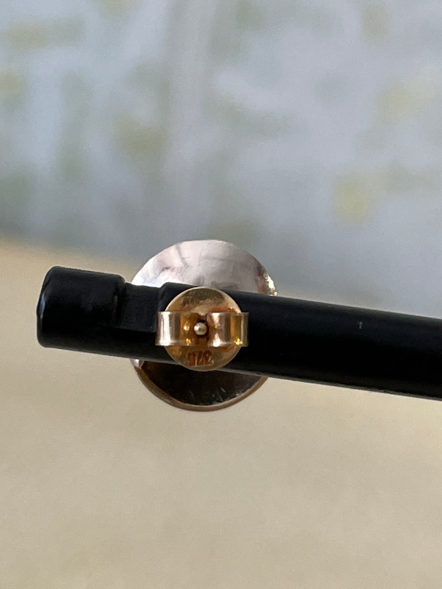 9ct yellow and white gold studs
