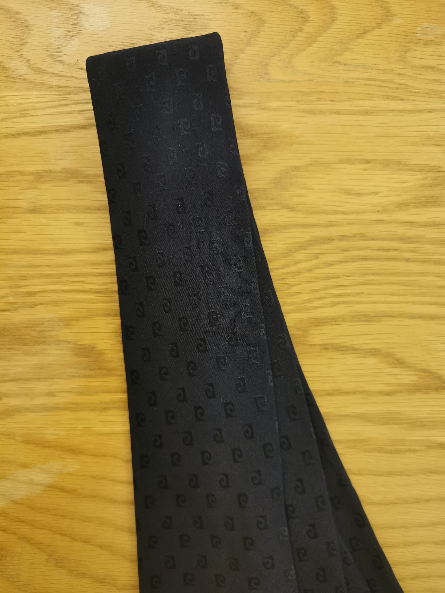 Vintage navy patterned tie