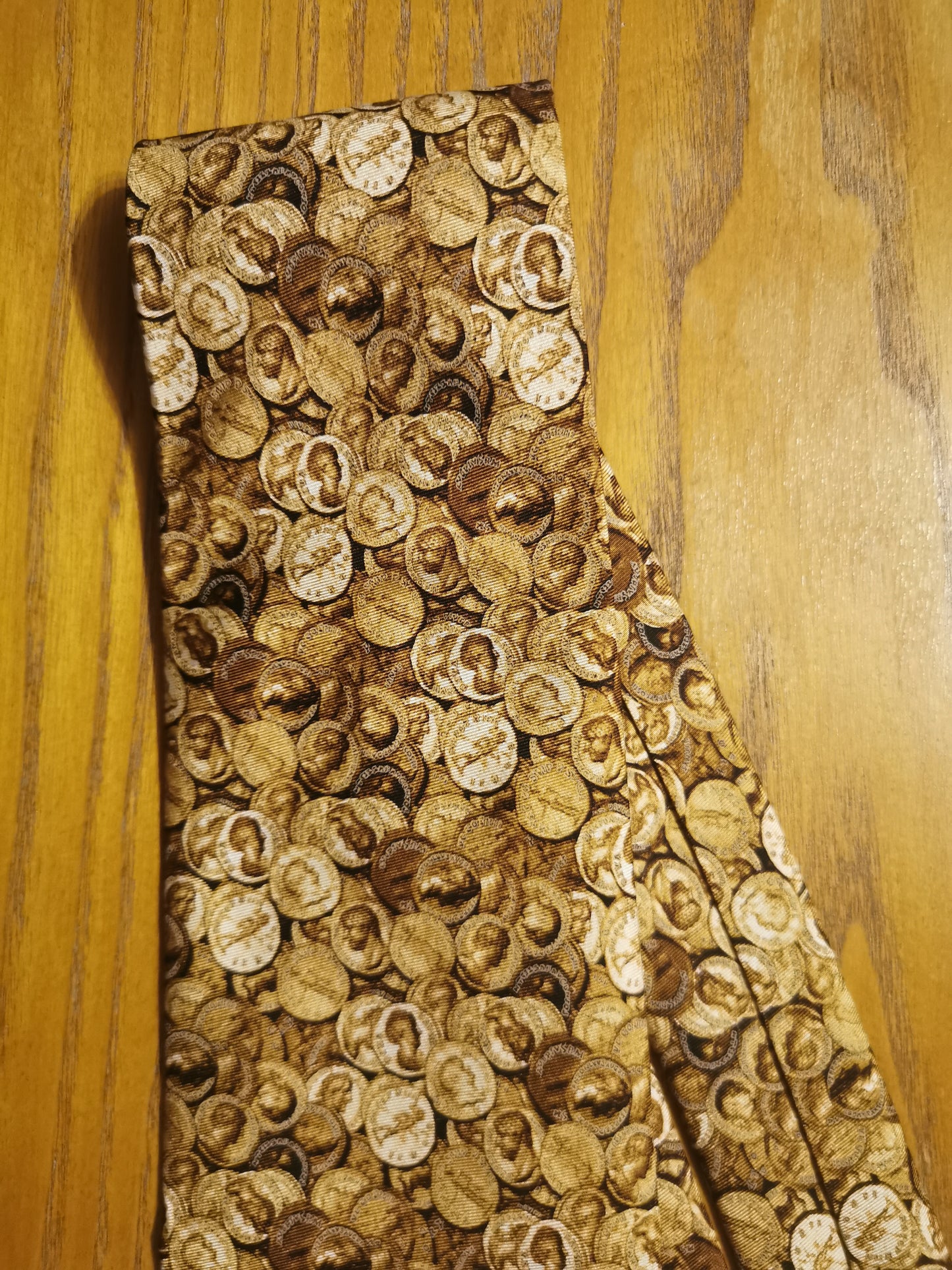 100% silk Fox & Chave Museum of London tie